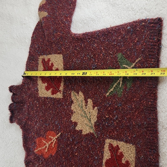 Chadwicks burgundy maroon leaves sweater M. Fall Thanksgiving wear. So pretty! - Picture 5 of 7